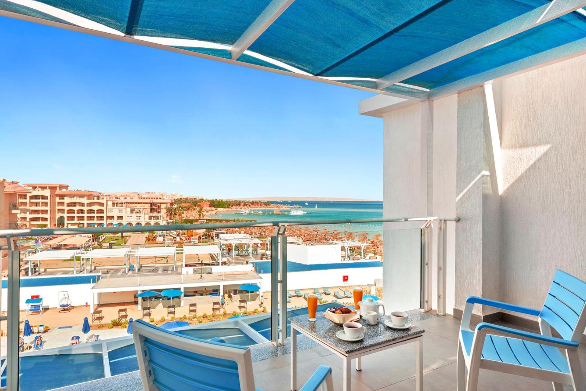 Pickalbatros Blu Spa Resort - Adults Friendly 16 Years Plus- Ultra All-Inclusive Хургада Екстериор снимка Balcony of a hotel room